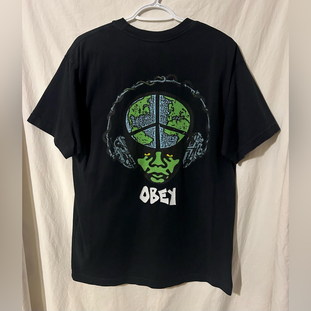 OBEY Men’s Graphic Black Tee